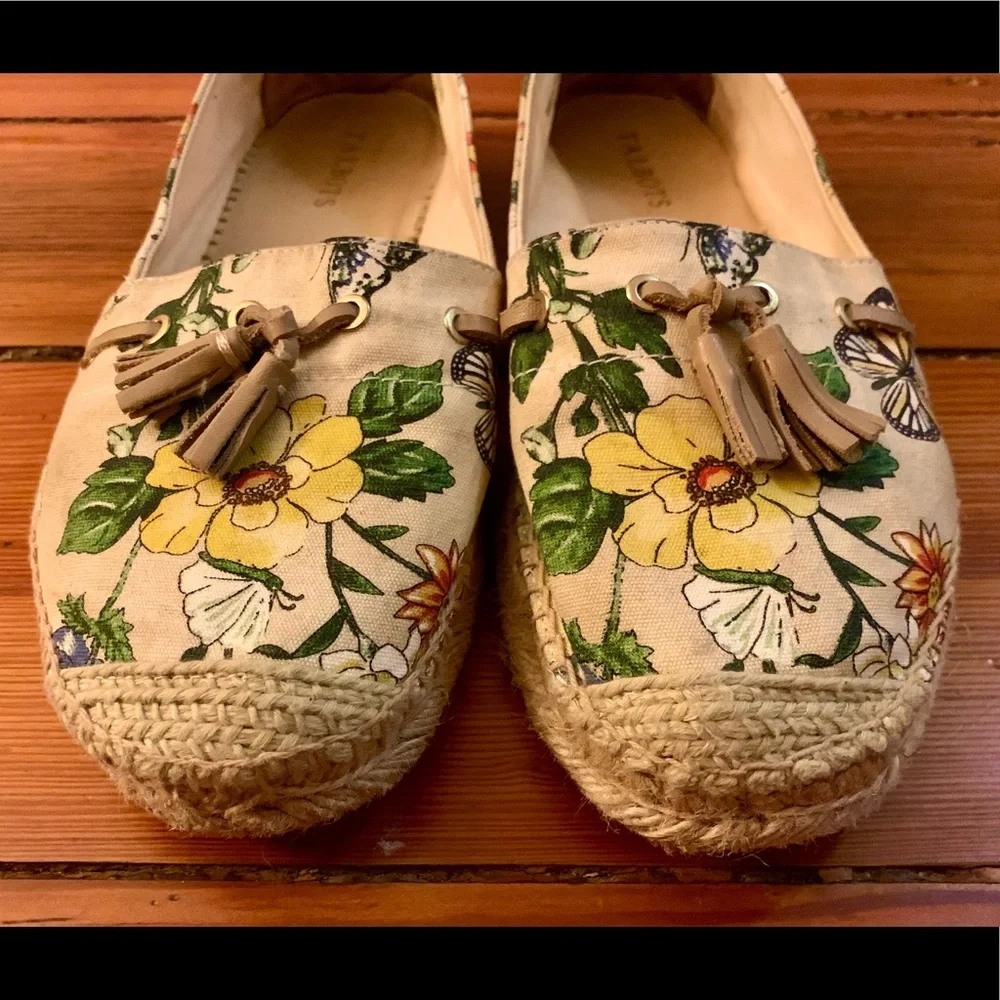 Floral Canvas Espadrille Slip-On Shoes - Beige